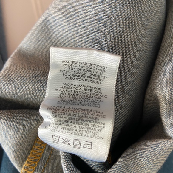 Cabi Long Sleeve Button Up Chambray Soft Denim Western Shirt Medium - Picture 6 of 11